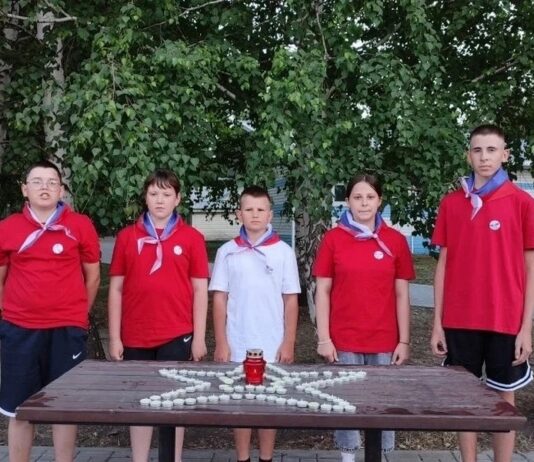 За первый летний месяц в загородных и пришкольных лагерях Алтайского края отдохнули более 50 тысяч детей